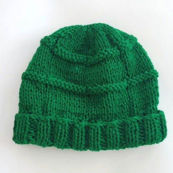 GREEN WOOL WINTER HAT BEANIE  GREEN LIKELY HANDMADE IRISH ST. PATRICK'S DAY - Picture 1 of 5